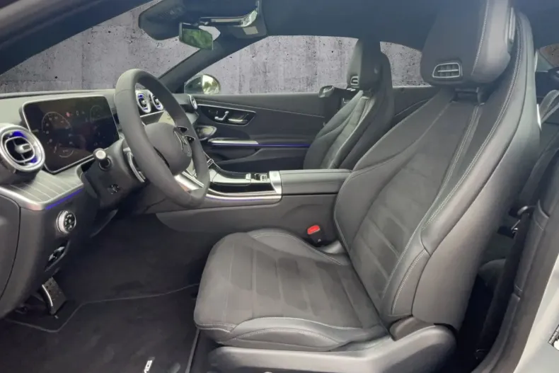 Mercedes-Benz CLE 200 din 2024 cu 14.900 km - oferta MER119593 - foto 9