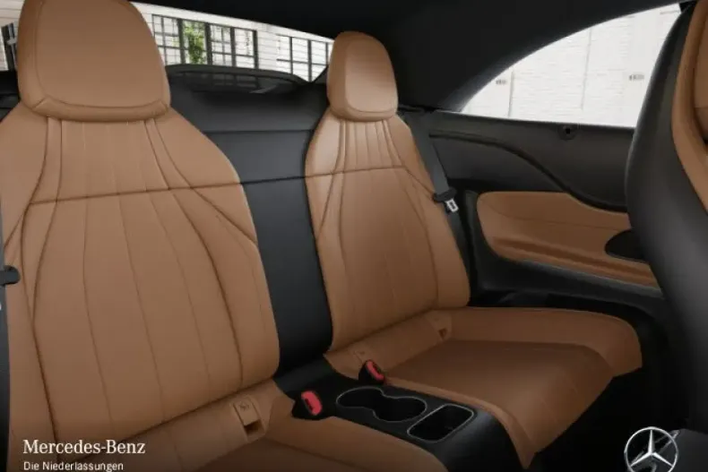 Mercedes-Benz CLE 200 din 2024 cu 13.282 km - oferta MER119595 - foto 12