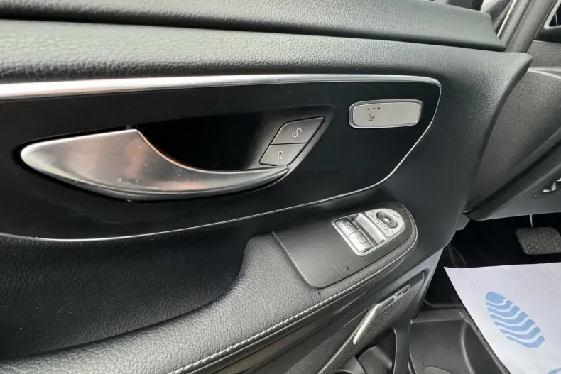 Mercedes-Benz V 250 din 2020 cu 99.000 km - oferta MER119597 - foto 14