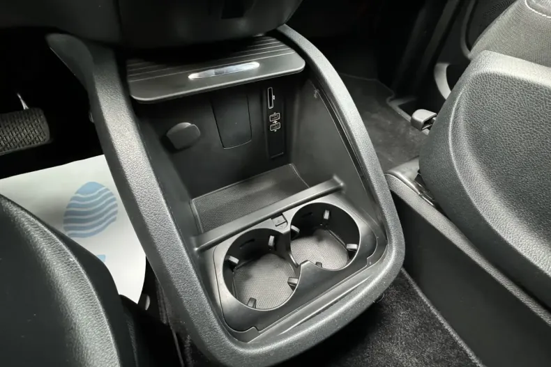 Mercedes-Benz V 250 din 2020 cu 99.000 km - oferta MER119597 - foto 39