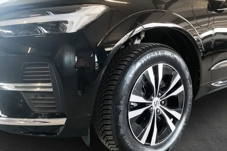 Volvo XC60 din 2023 cu 26.467 km - oferta VOL119602 - foto 6