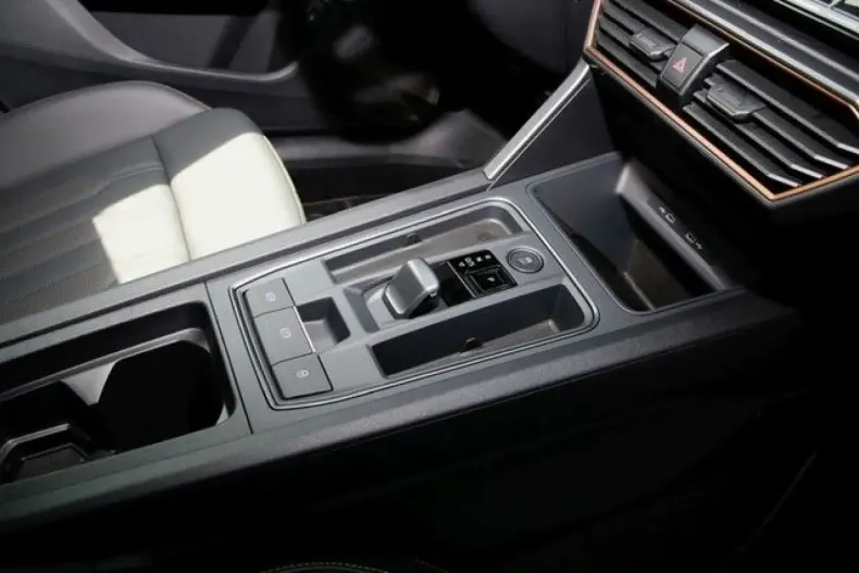 Cupra Formentor din 2023 cu 12.589 km - oferta CUP119603 - foto 8