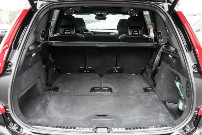 Volvo XC90 din 2024 cu 23.000 km - oferta VOL119611 - foto 9