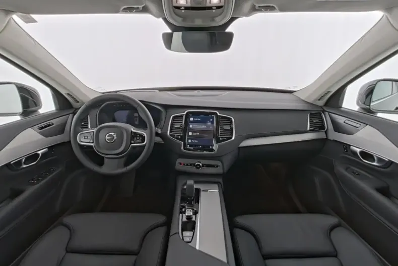 Volvo XC90 din 2024 cu 17.500 km - oferta VOL119612 - foto 6