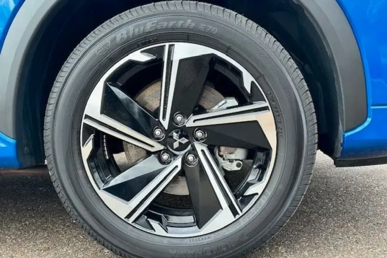 Mitsubishi Eclipse Cross din 2023 cu 5.257 km - oferta MIT119614 - foto 7