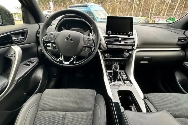 Mitsubishi Eclipse Cross din 2023 cu 5.257 km - oferta MIT119614 - foto 8