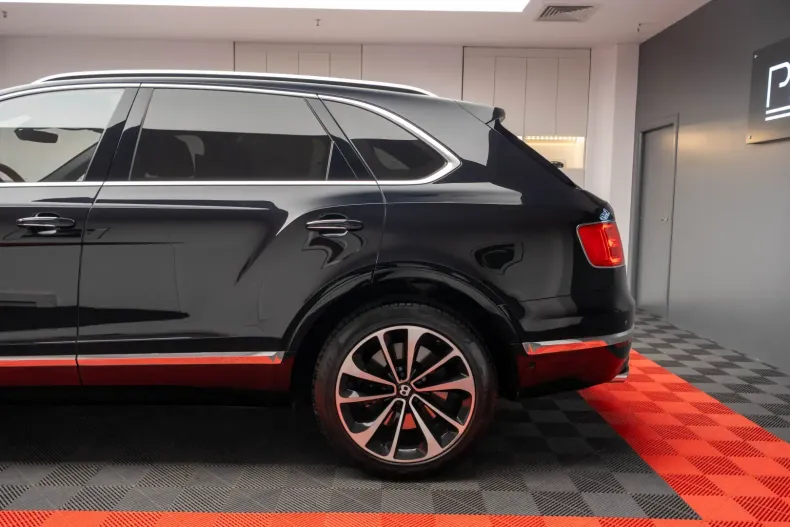 Bentley Bentayga din 2020 cu 69.900 km - oferta BEN119615 - foto 12