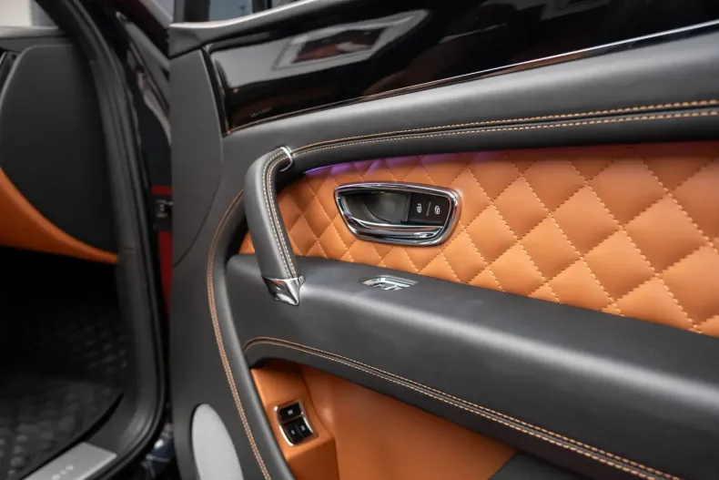 Bentley Bentayga din 2020 cu 69.900 km - oferta BEN119615 - foto 34