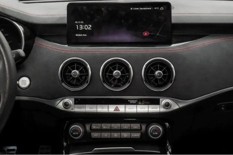 Kia Stinger din 2023 cu 13.414 km - oferta KIA119623 - foto 12