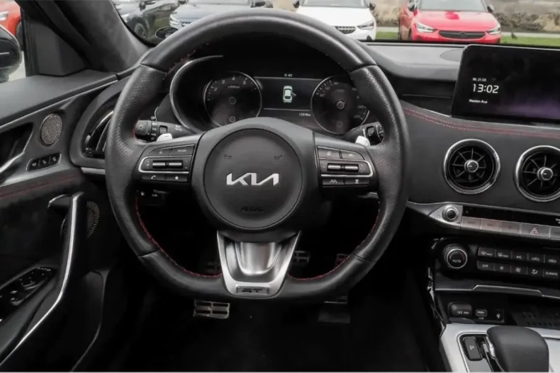 Kia Stinger din 2023 cu 13.414 km - oferta KIA119623 - foto 14