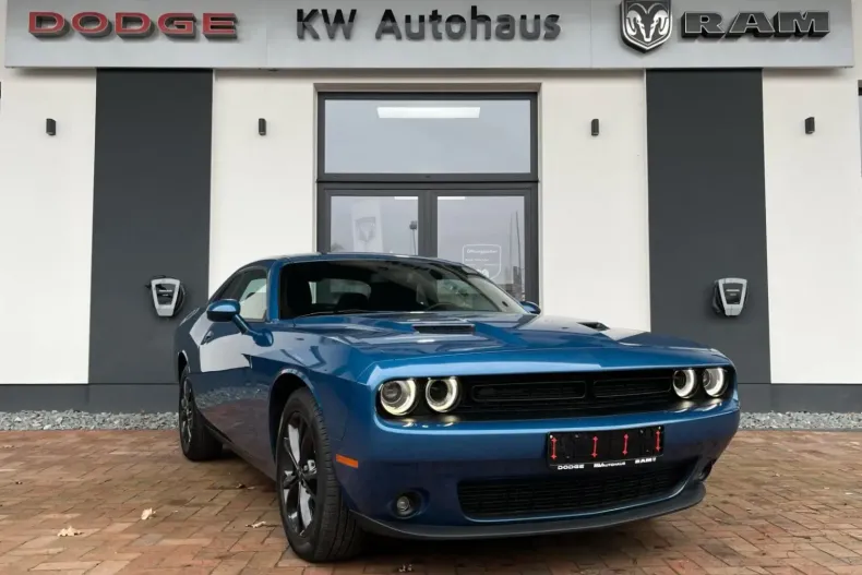Dodge Challenger din 2023 cu 55.500 km - oferta DOD119625 - foto 2