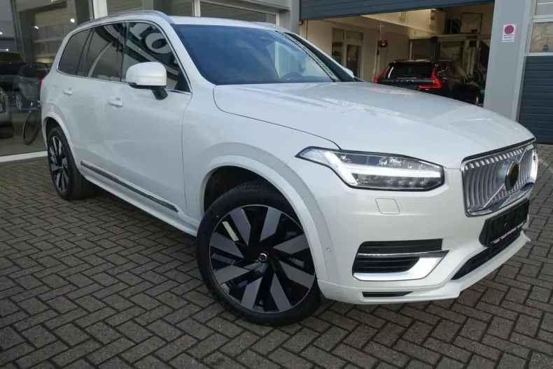 Volvo XC90 din 2024 cu 24.200 km - oferta VOL119626 - foto 5