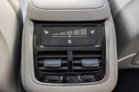 Volvo XC90 din 2024 cu 15.400 km - oferta VOL119627 - foto 7