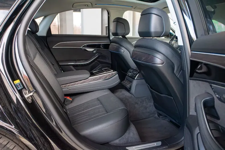 Audi A8 din 2022 cu 28.000 km - oferta AUD119629 - foto 15