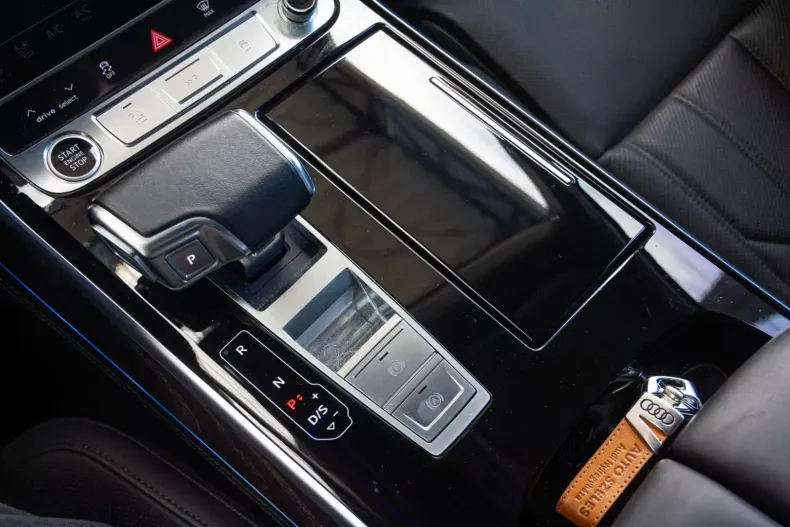 Audi A8 din 2022 cu 28.000 km - oferta AUD119629 - foto 23