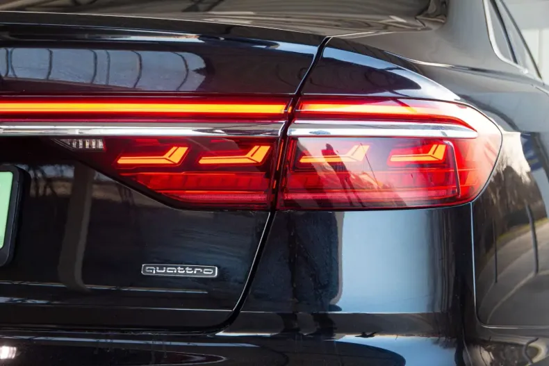 Audi A8 din 2022 cu 28.000 km - oferta AUD119629 - foto 30