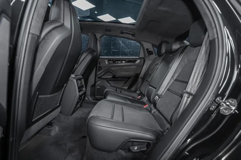 Porsche Cayenne din 2024 cu 0 km - oferta POR119635 - foto 22