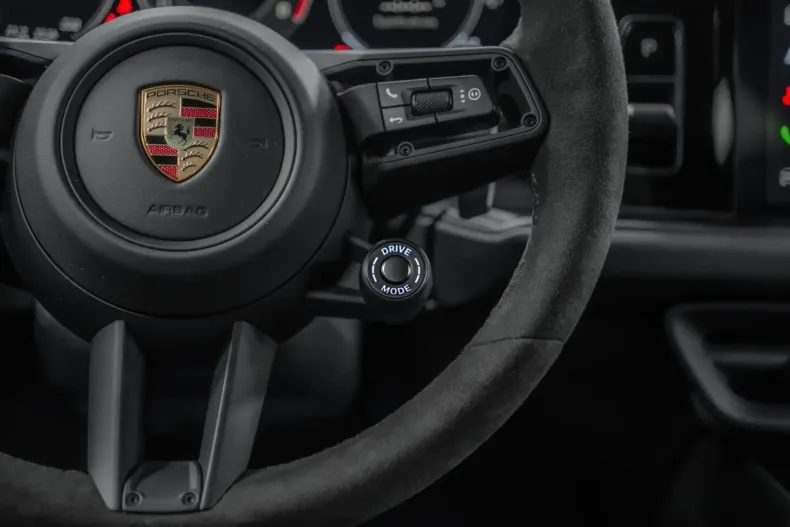 Porsche Cayenne din 2024 cu 0 km - oferta POR119635 - foto 24