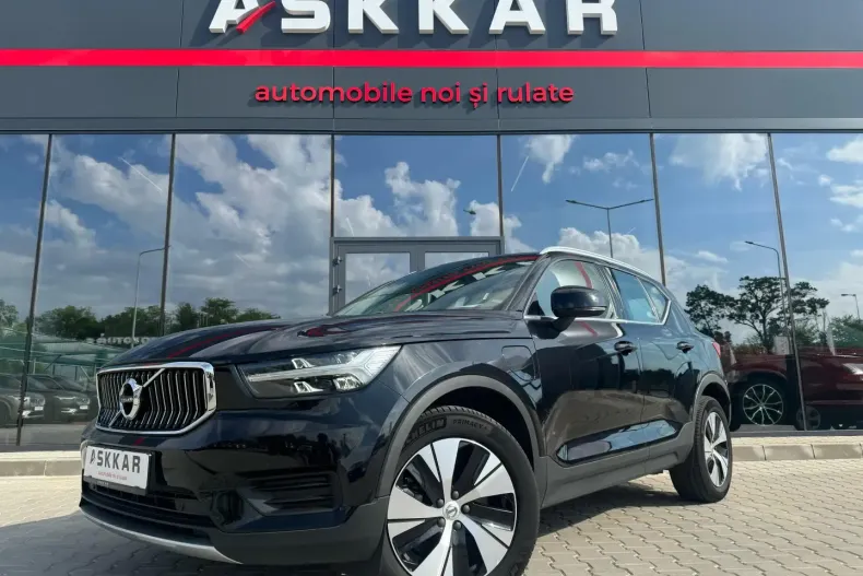 Volvo XC40 din 2022 cu 25.533 km - oferta VOL119639 - foto 1