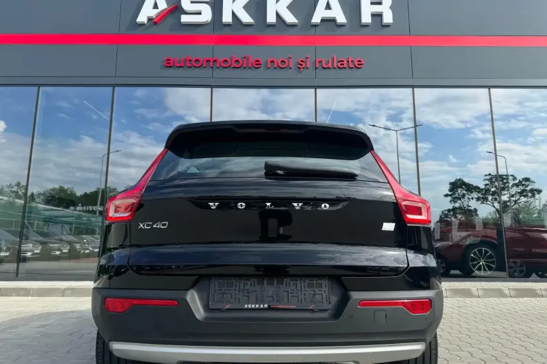 Volvo XC40 din 2022 cu 25.533 km - oferta VOL119639 - foto 6