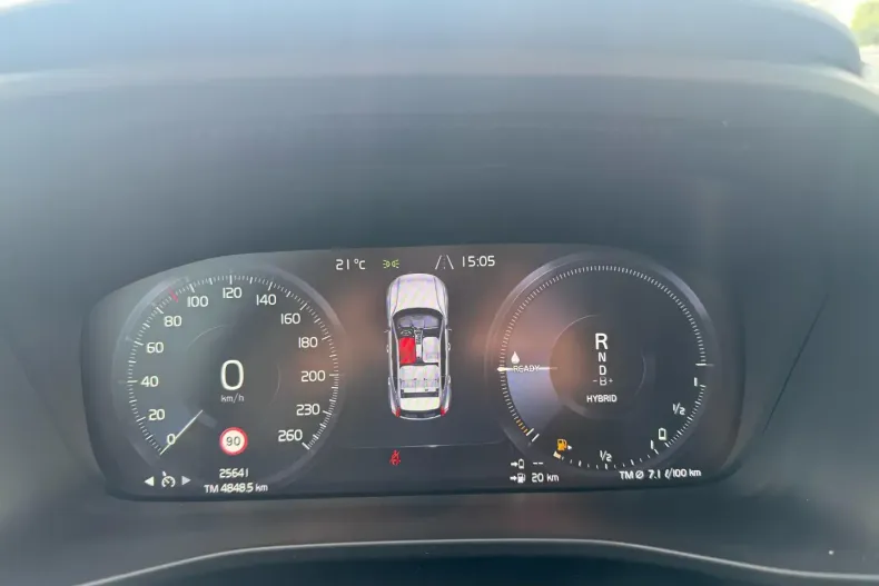 Volvo XC40 din 2022 cu 25.533 km - oferta VOL119639 - foto 13