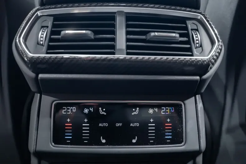 Lamborghini Urus din 2022 cu 18.690 km - oferta LAM119642 - foto 19