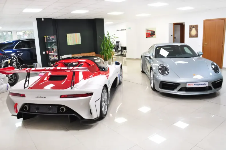 Porsche 911 din 2022 cu 61.084 km - oferta POR119647 - foto 2