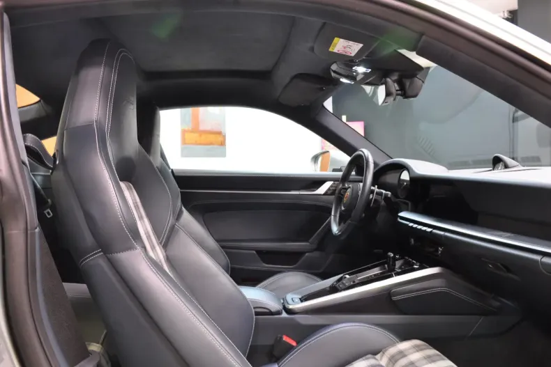 Porsche 911 din 2022 cu 61.084 km - oferta POR119647 - foto 13