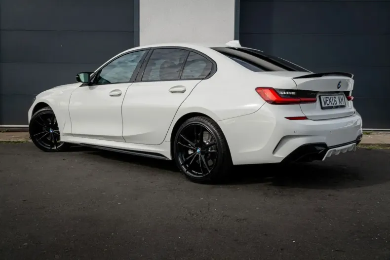 BMW 330 din 2020 cu 89.990 km - oferta BMW119650 - foto 7