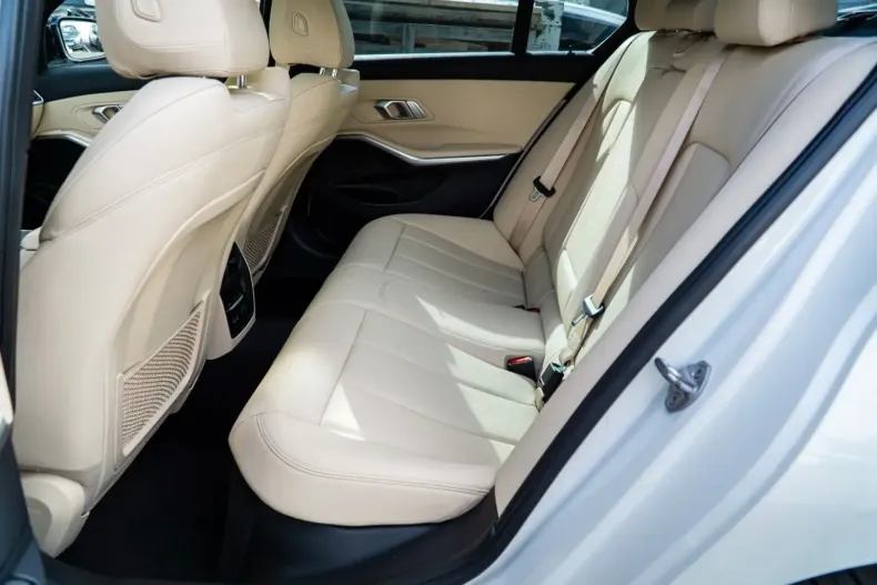 BMW 330 din 2020 cu 89.990 km - oferta BMW119650 - foto 15