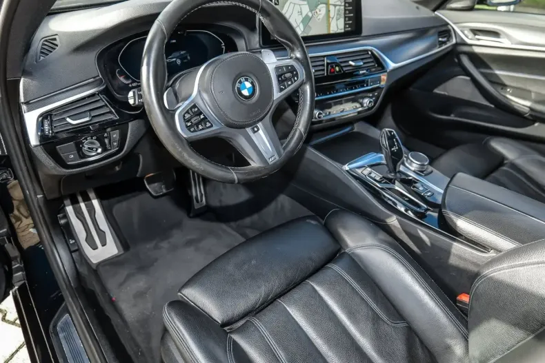 BMW 530 din 2022 cu 56.258 km - oferta BMW119670 - foto 4