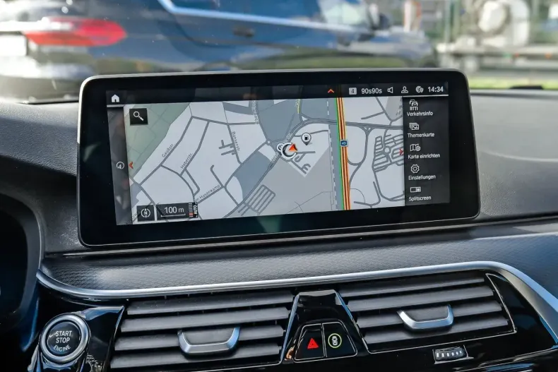 BMW 530 din 2022 cu 56.258 km - oferta BMW119670 - foto 7