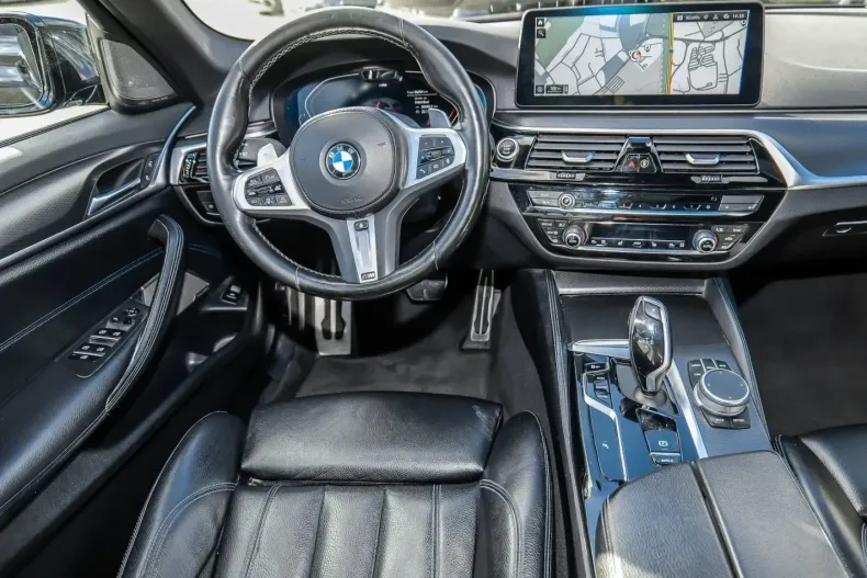 BMW 530 din 2022 cu 56.258 km - oferta BMW119670 - foto 12