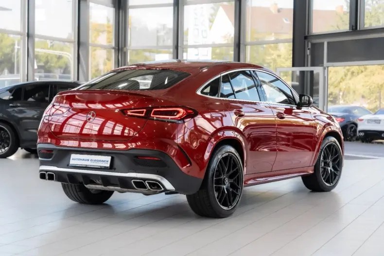 Mercedes-Benz GLE 63 AMG din 2022 cu 54.873 km - oferta MER119681 - foto 4