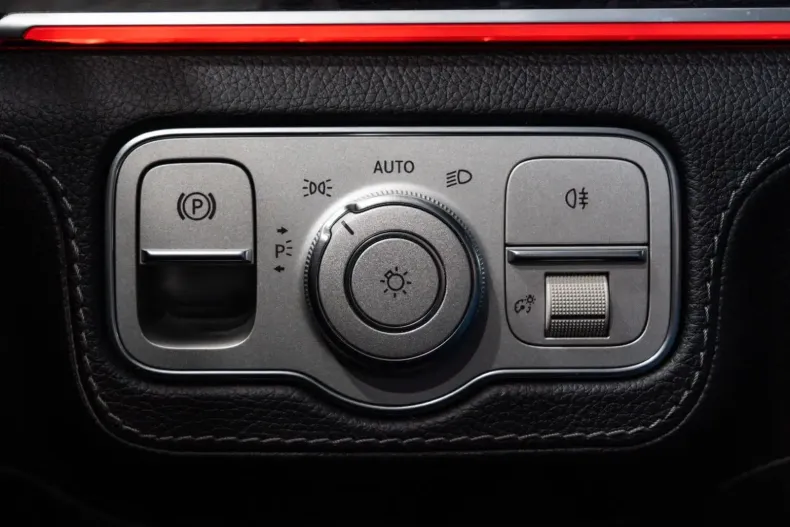 Mercedes-Benz GLE 63 AMG din 2022 cu 54.873 km - oferta MER119681 - foto 27