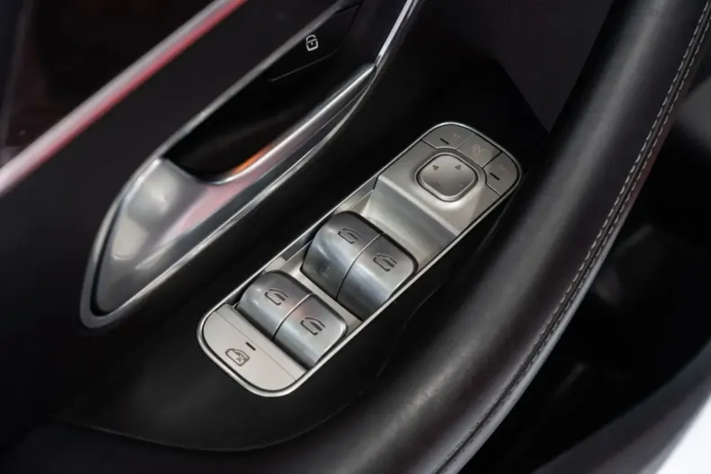 Mercedes-Benz GLE 63 AMG din 2022 cu 54.873 km - oferta MER119681 - foto 29