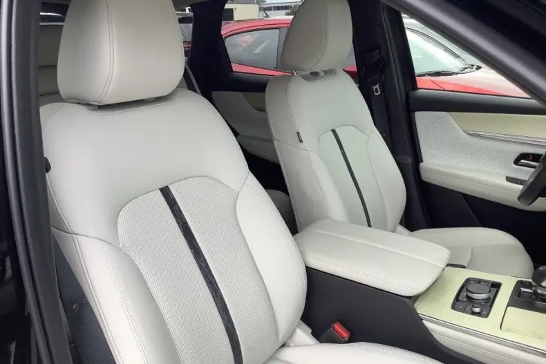 Mazda CX-60 din 2022 cu 16.595 km - oferta MAZ119685 - foto 18