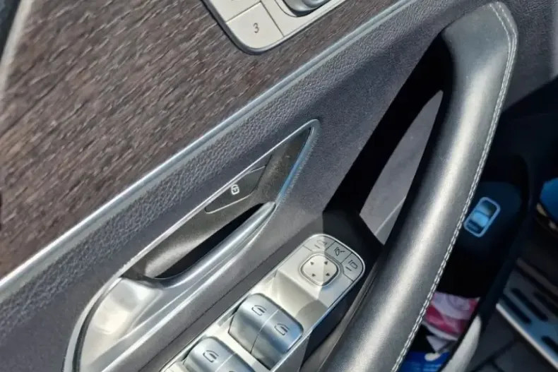 Mercedes-Benz GLE 53 AMG din 2021 cu 58.000 km - oferta MER119686 - foto 12