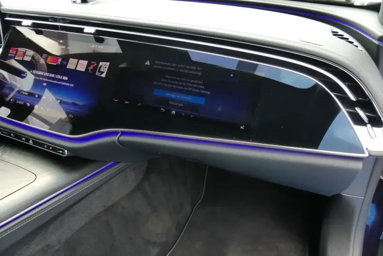 Mercedes-Benz E 450 din 2024 cu 13.790 km - oferta MER119687 - foto 12