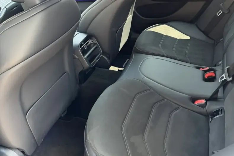 Mercedes-Benz E 200 din 2023 cu 49.000 km - oferta MER119690 - foto 9