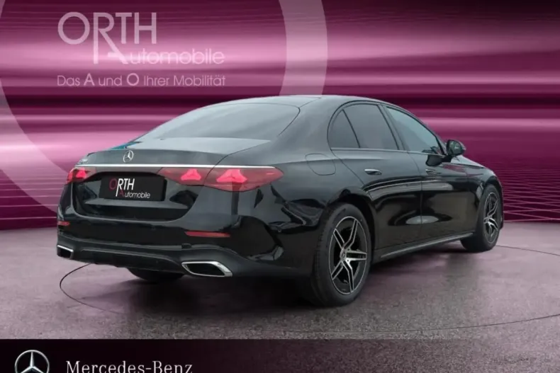 Mercedes-Benz E 200 din 2023 cu 45.409 km - oferta MER119692 - foto 4