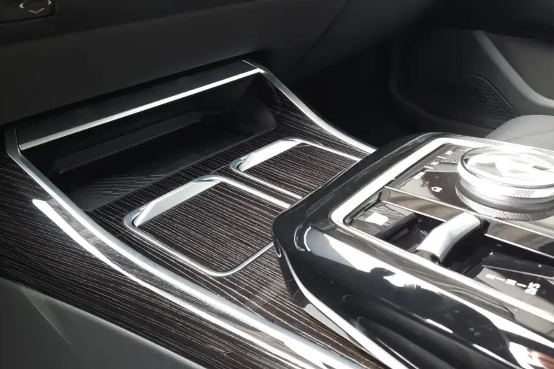 BMW 740 din 2024 cu 13.900 km - oferta BMW119693 - foto 14