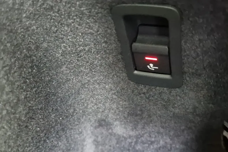 Audi Q3 din 2024 cu 11.586 km - oferta AUD119704 - foto 31