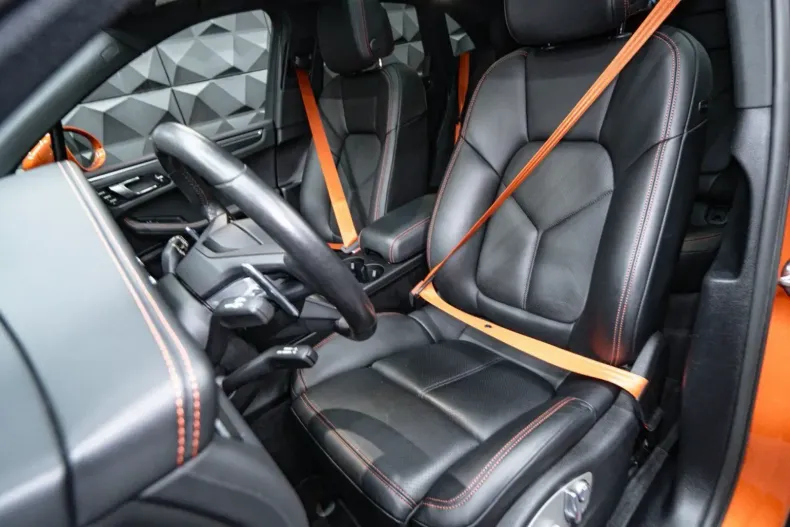 Porsche Macan din 2021 cu 33.609 km - oferta POR119706 - foto 14