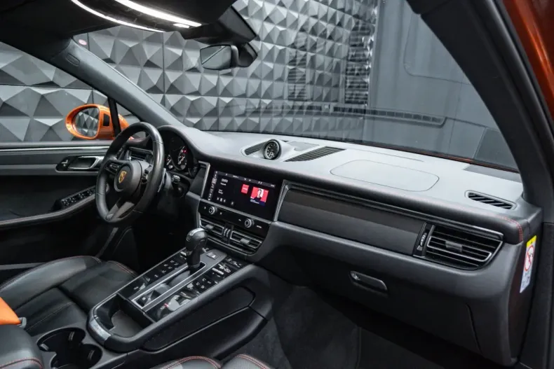 Porsche Macan din 2021 cu 33.609 km - oferta POR119706 - foto 19