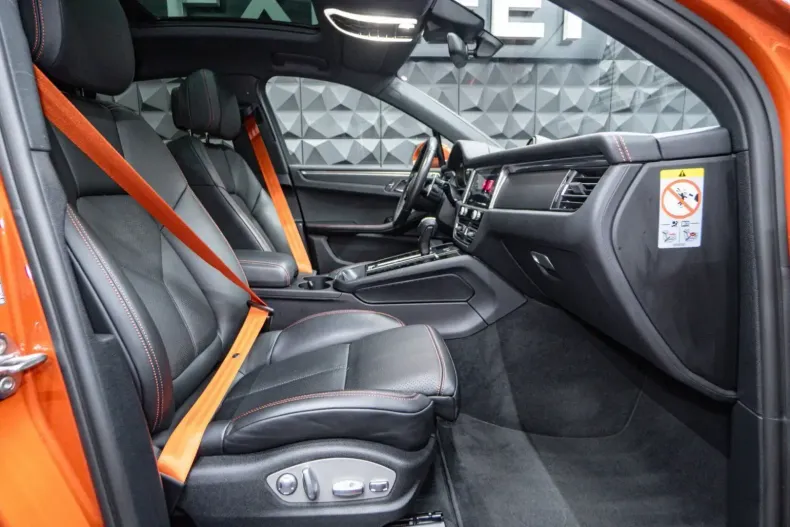 Porsche Macan din 2021 cu 33.609 km - oferta POR119706 - foto 23