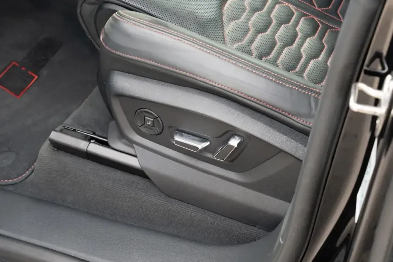 Audi RSQ8 din 2023 cu 20.000 km - oferta AUD119709 - foto 15