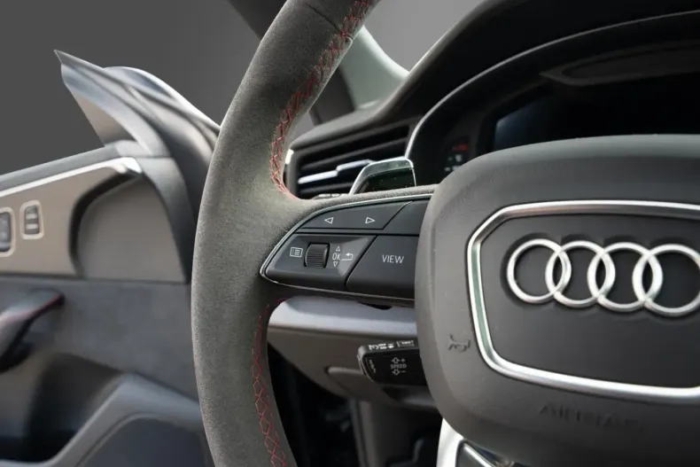 Audi RSQ8 din 2023 cu 20.000 km - oferta AUD119709 - foto 24