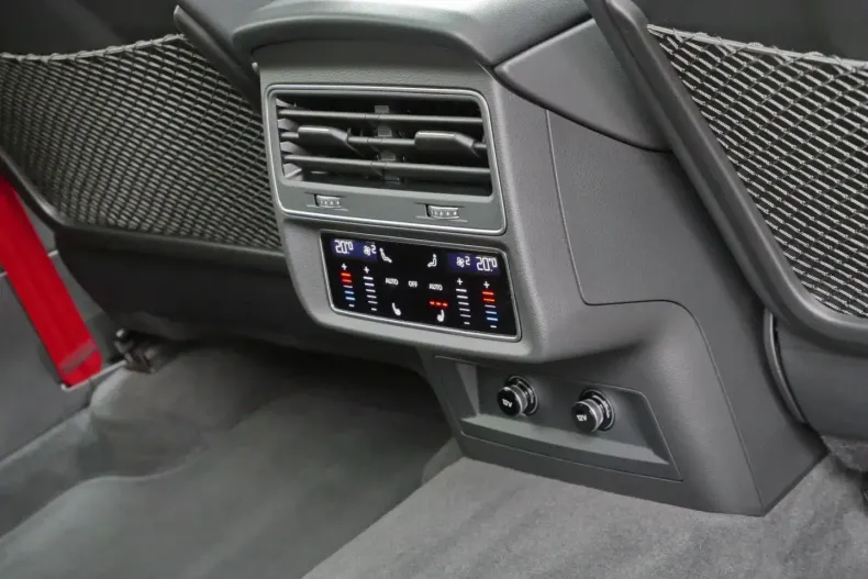 Audi SQ8 din 2022 cu 40.500 km - oferta AUD119714 - foto 22