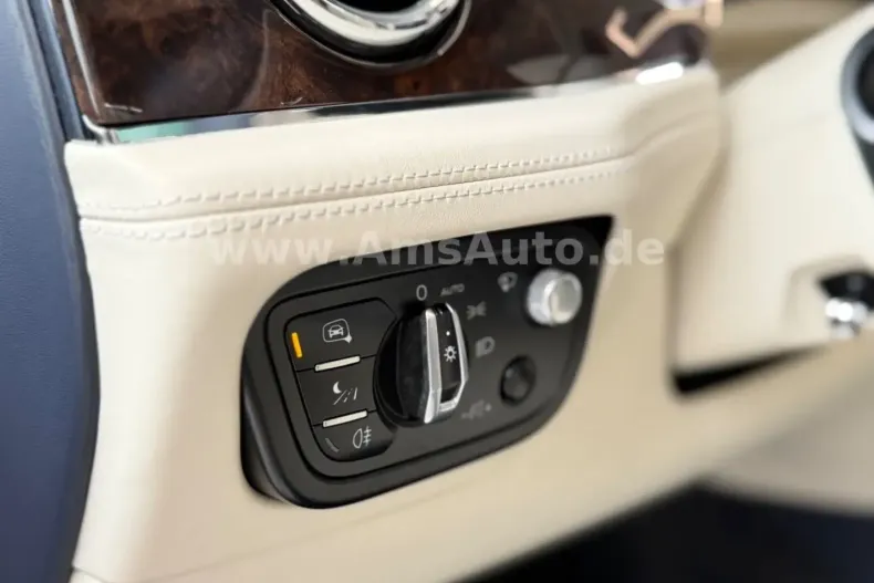 Bentley Bentayga din 2023 cu 48.913 km - oferta BEN119727 - foto 9